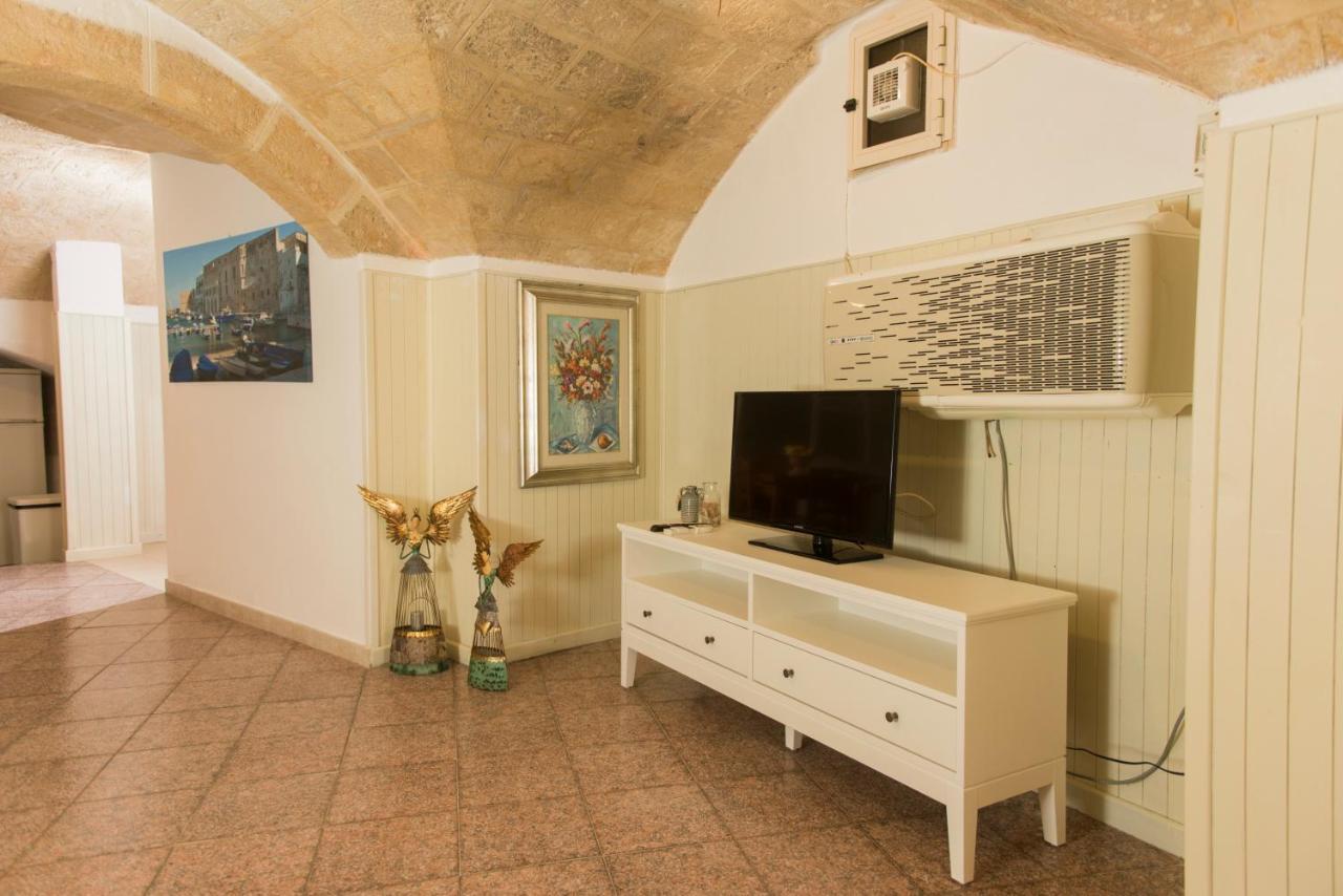 モノーポリLa Casa Dell'Osteアパートメント エクステリア 写真